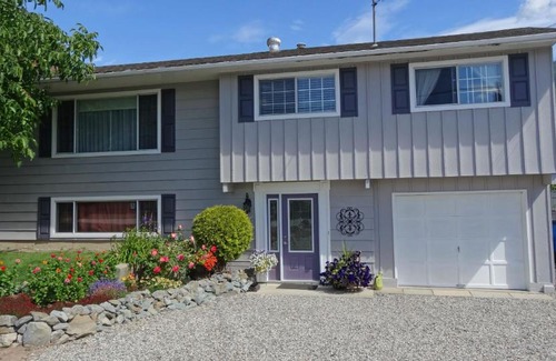 Creston Apartment | The Walnut Tree