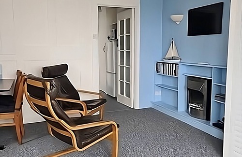 Gorran Haven Apartment | The Watch House - Historic Beach Front Property