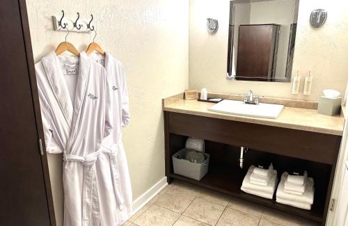 Ephraim Hotel | The Water Street Inn