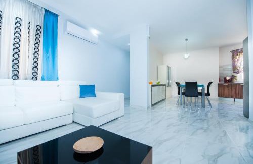 Marsaxlokk Apartment | The Waves holiday apartment