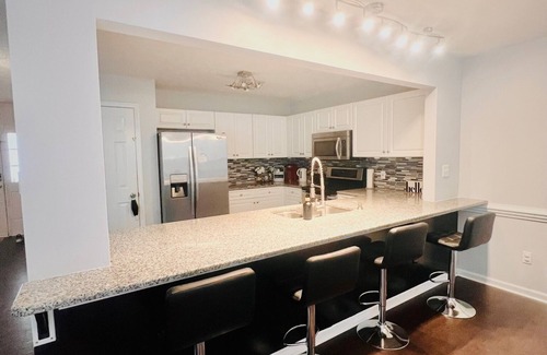 Pine Forest House | The Waypoint, 4BR/7Beds/2.5Bath Travel Themed Vacation Home adjacent to FT Bragg