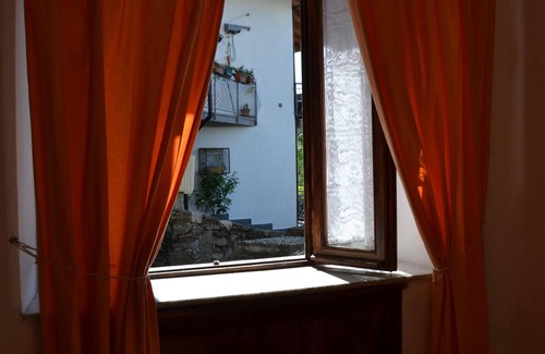 Bee Apartment | The well house