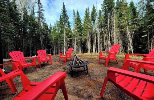 Shannon Ski Chalet | The Western Spa Sauna Bar & Billiards