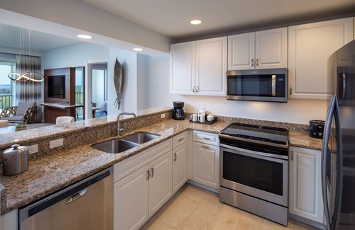 Pelican Hotel | The Westin Cape Coral Resort At Marina Village