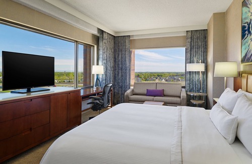 Itasca Hotel | The Westin Chicago Northwest