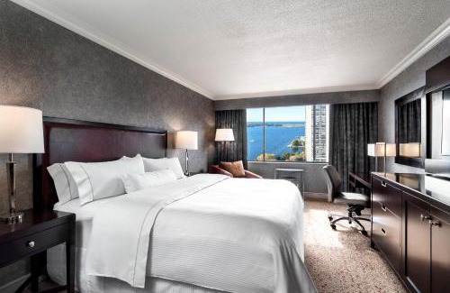 Central Waterfront Hotel | The Westin Harbour Castle, Toronto