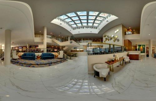 Northeast Mississauga Hotel | The Westin Toronto Airport
