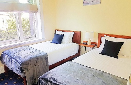Wynyard Hotel | The Wharf Hotel Wynyard