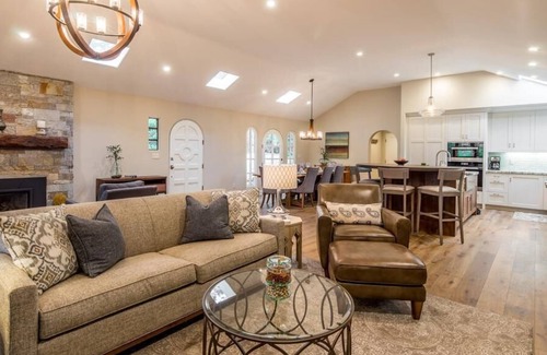 Del Monte Forest House | The Wheelhouse - Pebble Beach House - Luxury @ MPCC and Beach