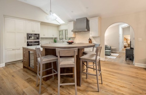 Del Monte Forest House | The Wheelhouse - Pebble Beach House - Luxury @ MPCC and Beach