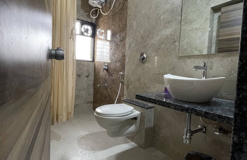 Pune Hotel | The White Castle