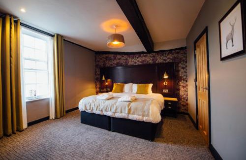 Ampthill Hotel | The White Hart