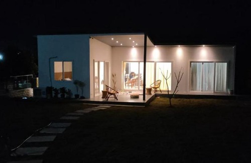 Jadhavwadi Villa | The White Haven - A countryside hideaway near Pune