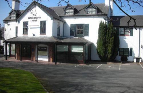 Muxton Hotel | The White House Hotel