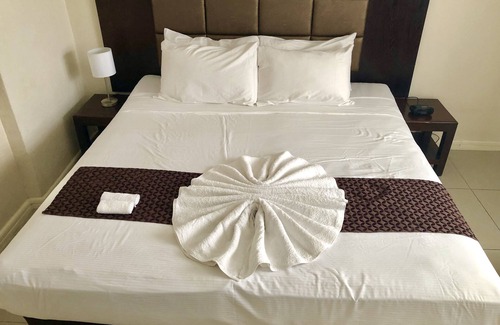 Downtown Apia Hotel | The White House Hotel Samoa
