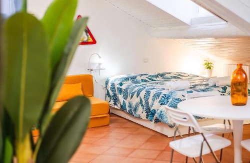 Tricolore Apartment | tHE White Jungle - San Babila Attic