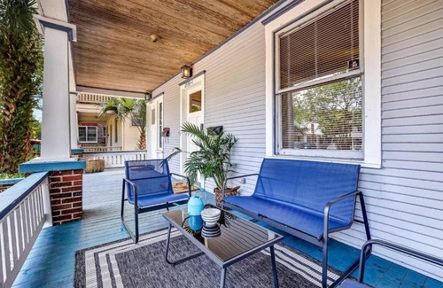 Riverside Apartment | The White Len