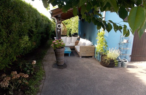 Willgottheim House | The Willgottheim Blue Cottage