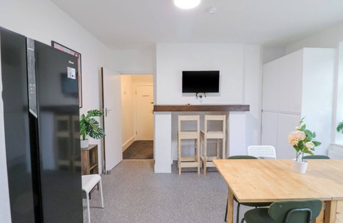 Bexhill-on-Sea Cottage | THE WILTONS, family friendly, with a garden in Bexhill-On-Sea