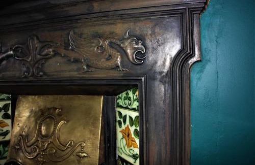 Winestead Apartment | The Wolf's Den