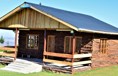 Nanyuki Cottage | The Wonky House