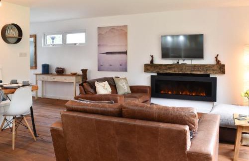 Buckfastleigh House | The Wood House