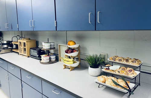 Wellston Apartment | The Woods Bed & Breakfast Suite, Theater, Event Center, and many more amenities!
