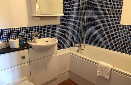 Lydney Bed & Breakfast | The Woolaston Inn
