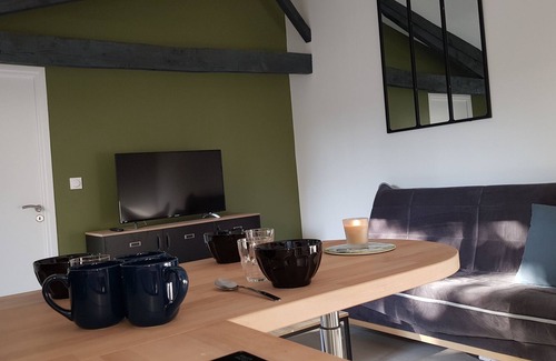 Pontivy Apartment | The workshop and its Terrace
