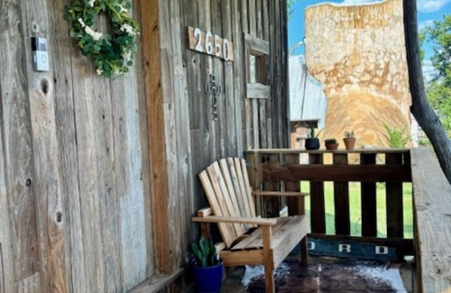 Huntsville House | The World-Famous Cowboy Hat House