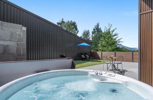 Abergavenny Apartment | The Wren - Luxury Retreat