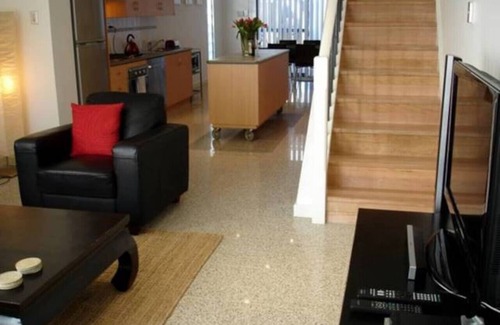 Adelaide Central Business District House | The Wright, Adelaide City