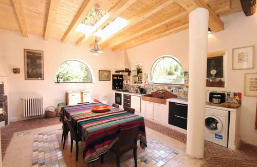 Cassia Villa | The Writers' Country House - 5BR/4BT with shared Swimming Pool