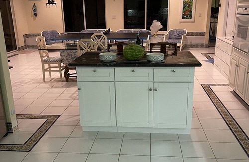 Bahamia West House | The Xanadu Tradewinds, Home Away to Paradise 8000 sq ft of privacy and a Pool.
