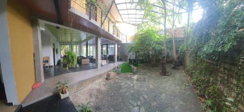 Seeduwa - Katunayake Villa | The Yacht Villa Near Colombo International Airport