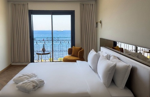 Konak Hotel | The Yalı Konak Hotel İzmir