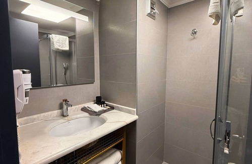 Konak Hotel | The Yalı Konak Hotel İzmir