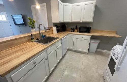 West Columbus Apartment | The Yale Townhouse- 2 BR