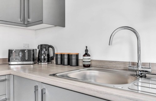Leicester City Centre Apartment | The Yardley at Signature Suites