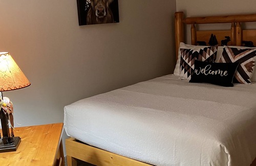 Princeton House | THE YELLOWSTONE in PRINCETON