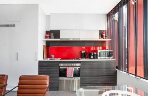 Adelaide Central Business District Apartment | The Zen Apartments with Urban Soul