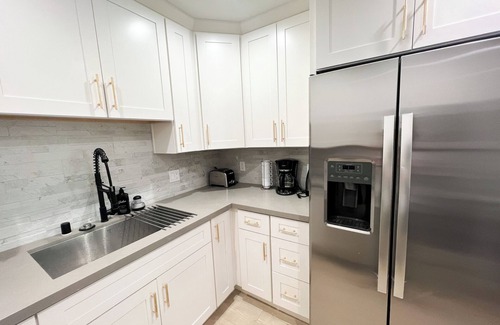 Santa Clara House | The Zen Den - Newly Built 2 BR Centrally-Located