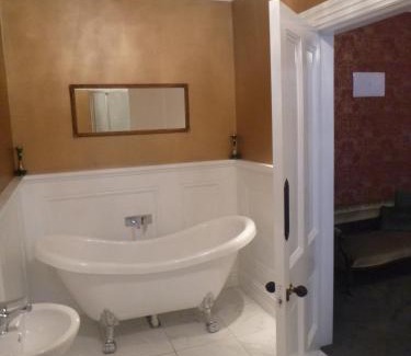 Kumara Hotel | Theatre Royal Hotel