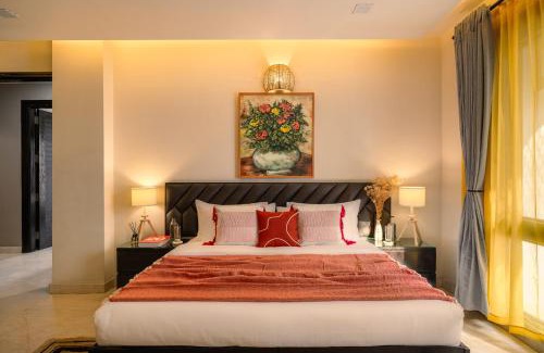 Safdarjung Enclave Apartment | TheCityAbode-3BHK- Caretaker South Delhi Safdarjung