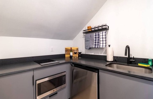 Gayborhood Apartment | Thena Hotel - Spacious Studio