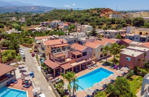 Makrys Tichos Apartment | Theos Holidays Apartments