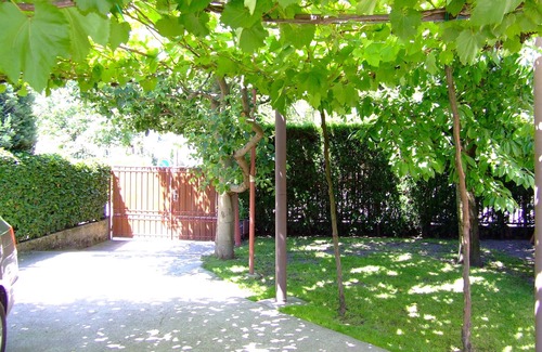 Komarom Condo | Thermal vacation in a neat, clean holiday home
