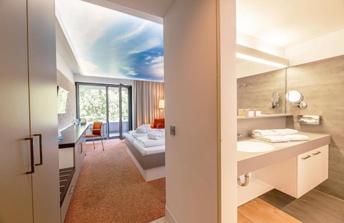 Bad Buchau Hotel | Thermenhotel Gesundheits-Bad Buchau