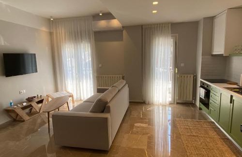 Polichni Apartment | Theta Θ2 Luxury Apartment's