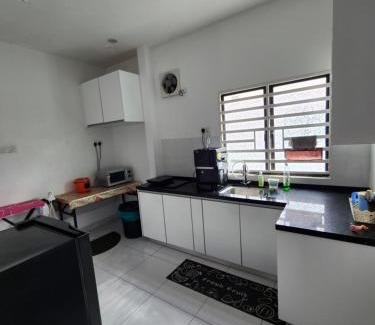 Kampung Permatang Langsat Apartment | Thetamu Homestay مسلم Kepala Batas